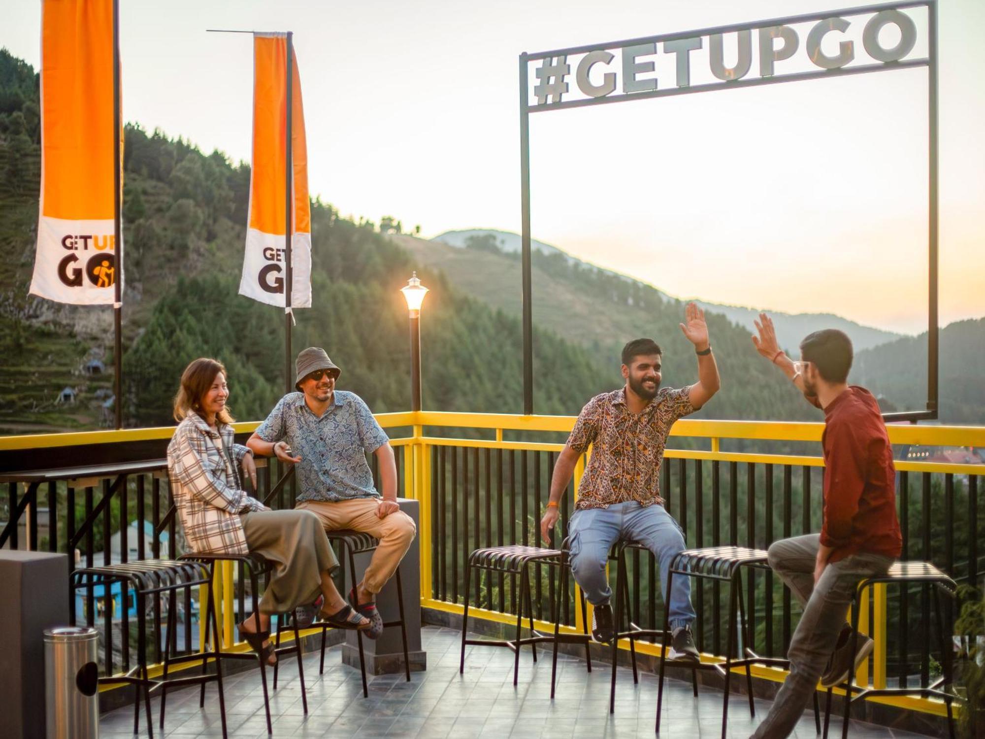 The Hosteller Khajjiar Bagian luar foto